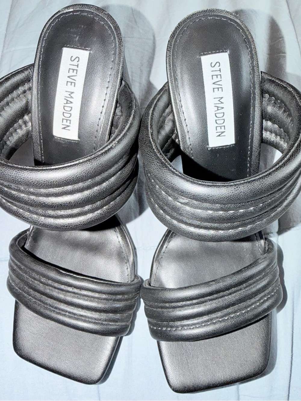 Steve Madden Tahani Trapunto Strap Sandal
